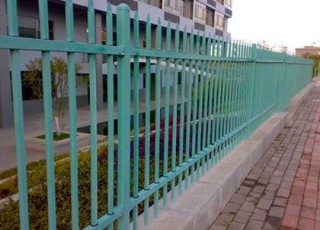 方管鐵藝護(hù)欄 方管鐵藝護(hù)欄